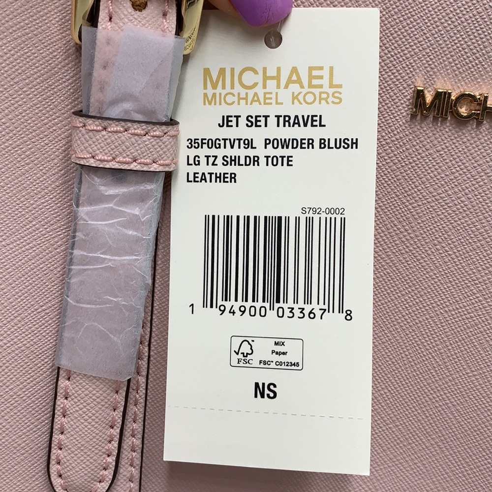 MICHAEL KORS
Jet Set Travel Large Top Zip Shoulder Tote Saffiano Leather
NWT - Picture 9 of 16